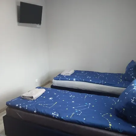 住宿加早餐酒店 Szafir - Noclegigrodziskpl