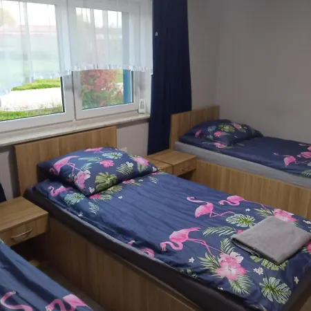 Bed & Breakfast Szafir - Noclegigrodziskpl Grodzisk Mazowiecki