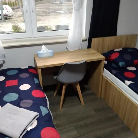 Bed & Breakfast Szafir - Noclegigrodziskpl 3*