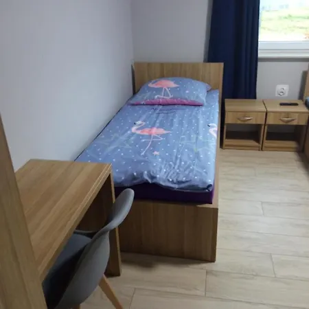 Szafir - Noclegigrodziskpl 马佐夫舍地区格罗济斯克