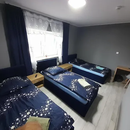 Szafir - Noclegigrodziskpl 3*