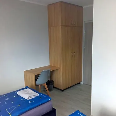 Bed & Breakfast Szafir - Noclegigrodziskpl
