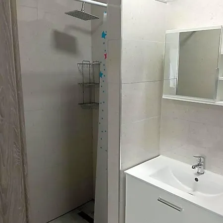 Bed & Breakfast Szafir - Noclegigrodziskpl