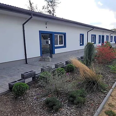 Szafir - Noclegigrodziskpl Grodzisk Mazowiecki